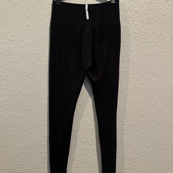 Danskin Set of Shirt and Pants - Size S - Picture 11 of 14